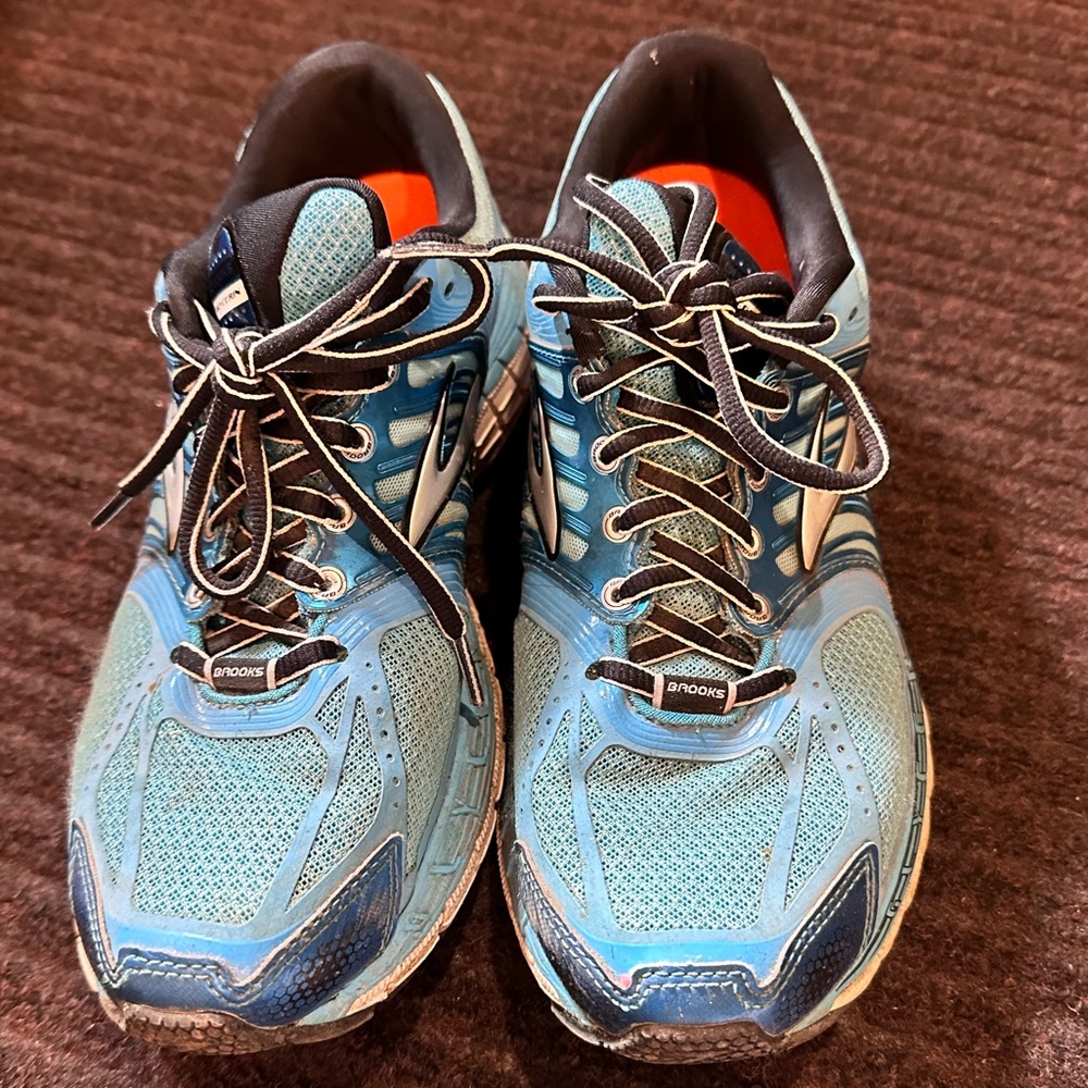 Brooks Glycerin 11 running shoes